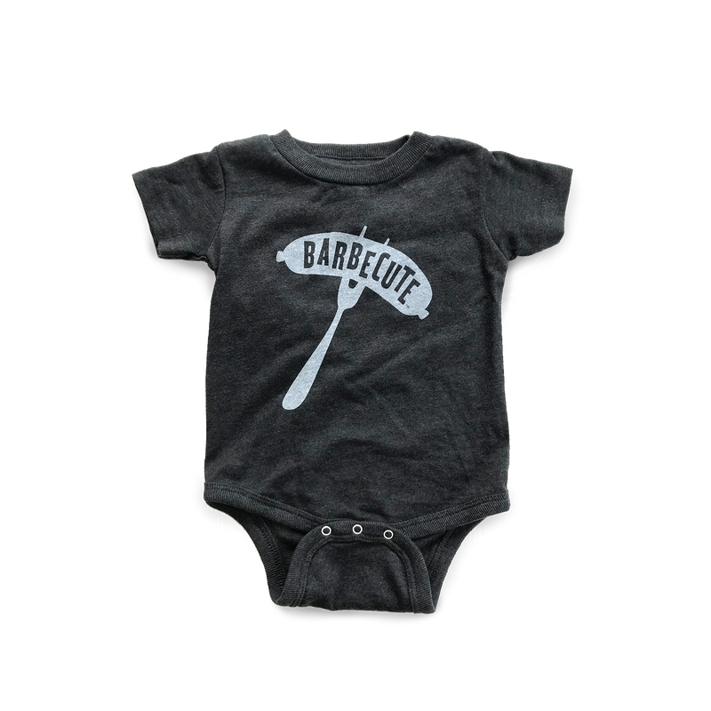 BARBECUTE ONESIE - CHARCOAL - Size 6mo - WHOLESALE